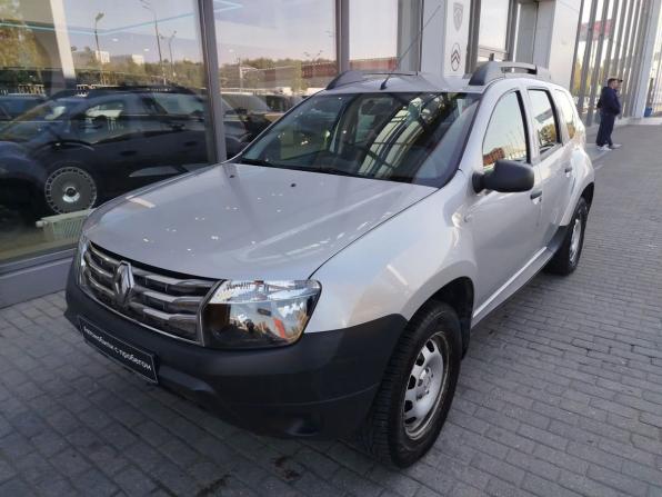Renault Duster I с пробегом 2014 года, цена 1 015 000 рублей, 52725 км, внедорожник, Автокод Объявления