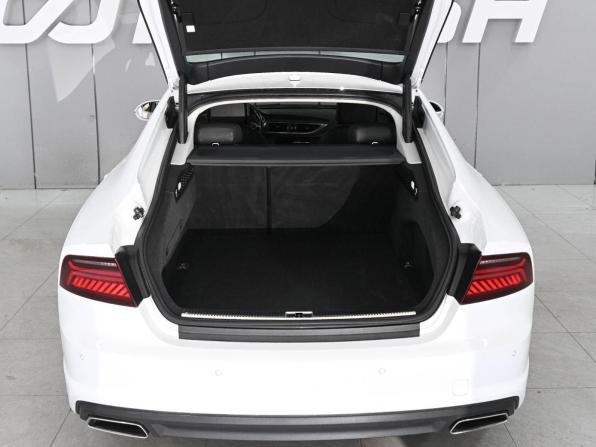 Audi A7 I (4G) Рестайлинг с пробегом 2016 года, цена 3 579 000 рублей, 104155 км, лифтбек, Автокод Объявления