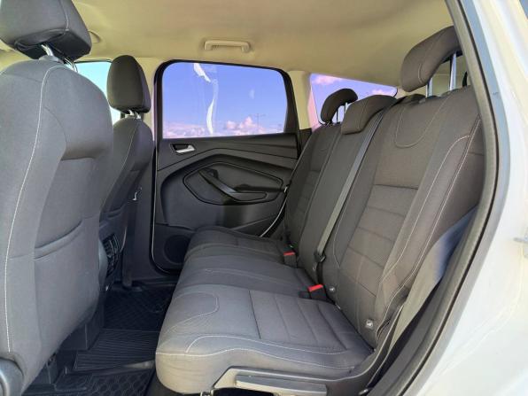 Ford Kuga II с пробегом 2014 года, цена 980 000 рублей, 277000 км, внедорожник, Автокод Объявления