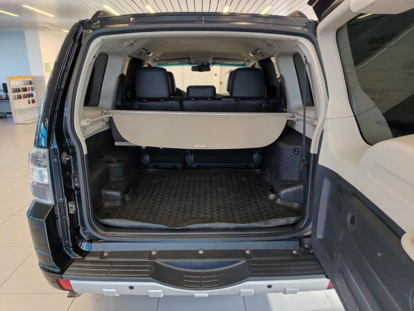 Mitsubishi Pajero IV Рестайлинг 1 с пробегом 2013 года, цена 2 168 000 рублей, 174950 км, внедорожник, Автокод Объявления
