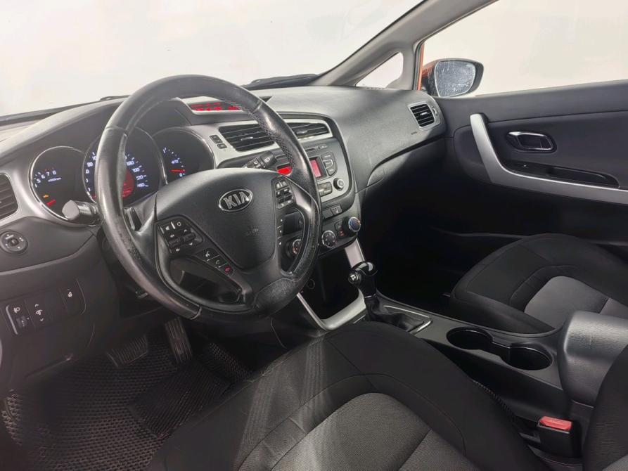 Kia Ceed II Санкт-Петербург  - изображение 13