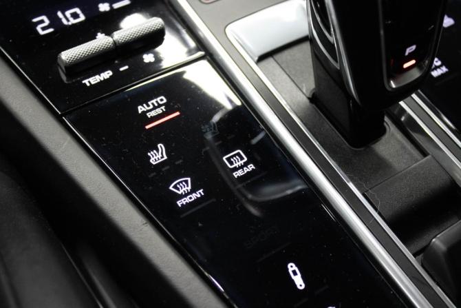 Porsche Cayenne III с пробегом 2019 года, цена 10 719 000 рублей, 64845 км, внедорожник, Автокод Объявления