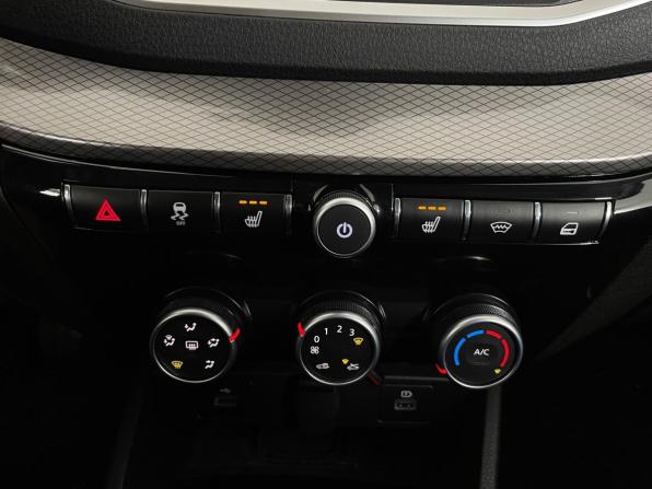 Lada (ВАЗ) Vesta I Рестайлинг (NG) с пробегом 2024 года, цена 1 610 000 рублей, 11421 км, универсал, Автокод Объявления