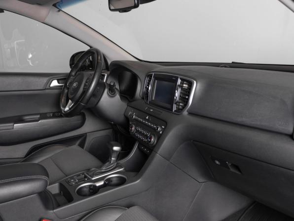 Kia Sportage IV с пробегом 2018 года, цена 2 099 658 рублей, 140725 км, внедорожник, Автокод Объявления
