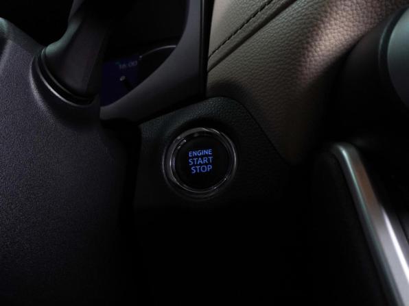 Toyota RAV4 V (XA50) с пробегом 2019 года, цена 3 498 000 рублей, 62120 км, внедорожник, Автокод Объявления
