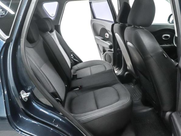 Kia Soul II Рестайлинг с пробегом 2017 года, цена 1 495 000 рублей, 98667 км, хэтчбек, Автокод Объявления