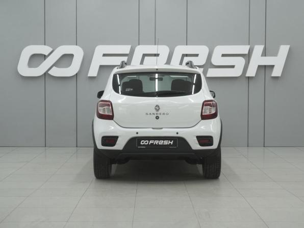 Renault Sandero II Рестайлинг с пробегом 2019 года, цена 1 035 000 рублей, 94272 км, хэтчбек, Автокод Объявления