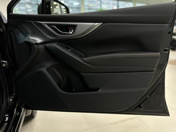 Subaru XV II Рестайлинг с пробегом 2021 года, цена 2 550 000 рублей, 140084 км, внедорожник, Автокод Объявления