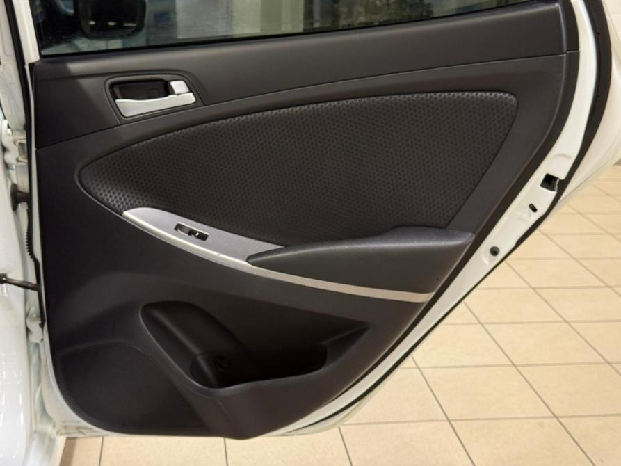 Hyundai Solaris I Рестайлинг Волгоград  - изображение 17