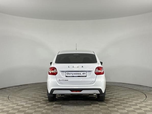 Lada (ВАЗ) Granta I Рестайлинг с пробегом 2023 года, цена 897 000 рублей, 40646 км, лифтбек, Автокод Объявления