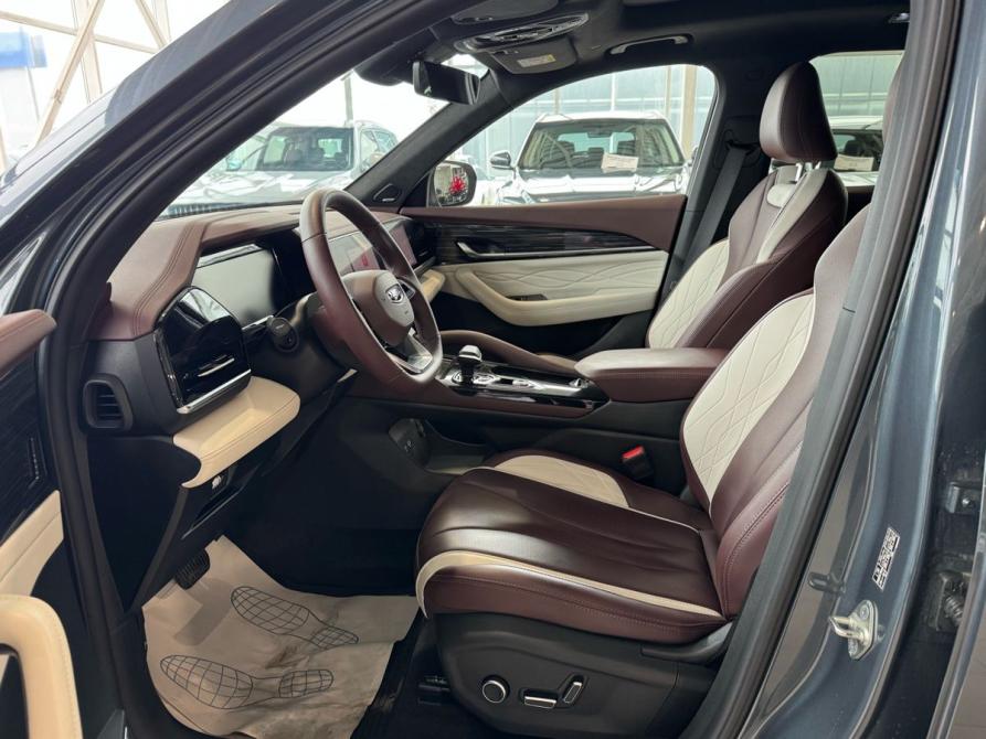 Geely Monjaro I Москва  - изображение 10