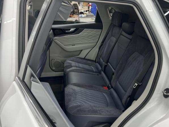 Hongqi HS5 I Рестайлинг с пробегом 2023 года, цена 3 149 000 рублей, 39159 км, внедорожник, Автокод Объявления
