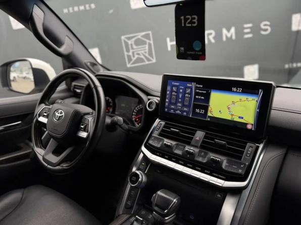 Toyota Land Cruiser 300 Series с пробегом 2023 года, цена 10 880 000 рублей, 50320 км, внедорожник, Автокод Объявления