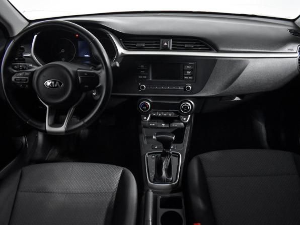 Kia Rio IV Рестайлинг с пробегом 2020 года, цена 1 698 790 рублей, 72000 км, седан, Автокод Объявления