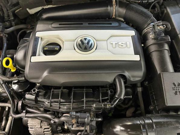 Volkswagen Passat B7 с пробегом 2013 года, цена 1 120 000 рублей, 302767 км, универсал, Автокод Объявления