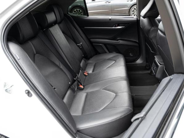Toyota Camry VIII (XV70) Рестайлинг с пробегом 2021 года, цена 4 200 000 рублей, 50302 км, седан, Автокод Объявления