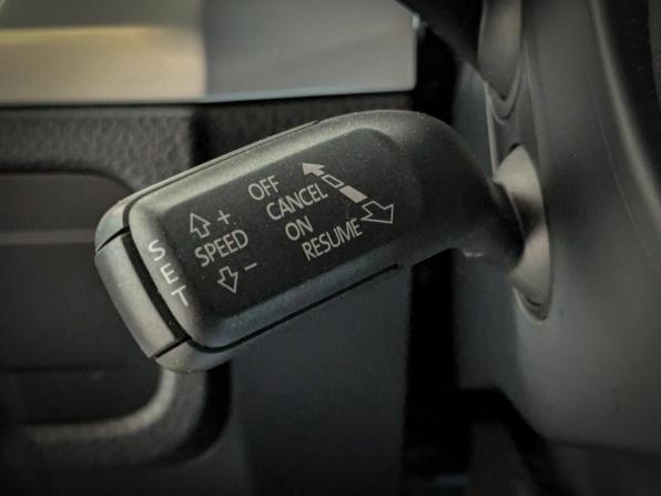 Volkswagen Touareg II с пробегом 2014 года, цена 2 399 500 рублей, 177000 км, внедорожник, Автокод Объявления