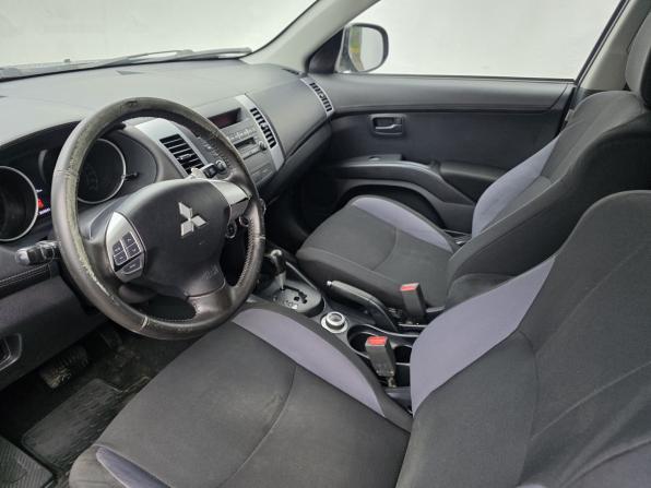 Mitsubishi Outlander II Рестайлинг с пробегом 2011 года, цена 1 060 000 рублей, 204039 км, внедорожник, Автокод Объявления