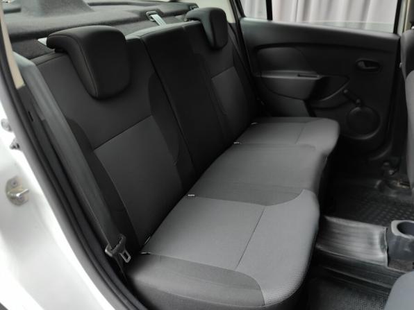 Renault Logan II Рестайлинг с пробегом 2021 года, цена 1 124 000 рублей, 92000 км, седан, Автокод Объявления