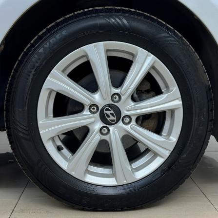 Hyundai Solaris I с пробегом 2011 года, цена 610 000 рублей, 222864 км, седан, Автокод Объявления