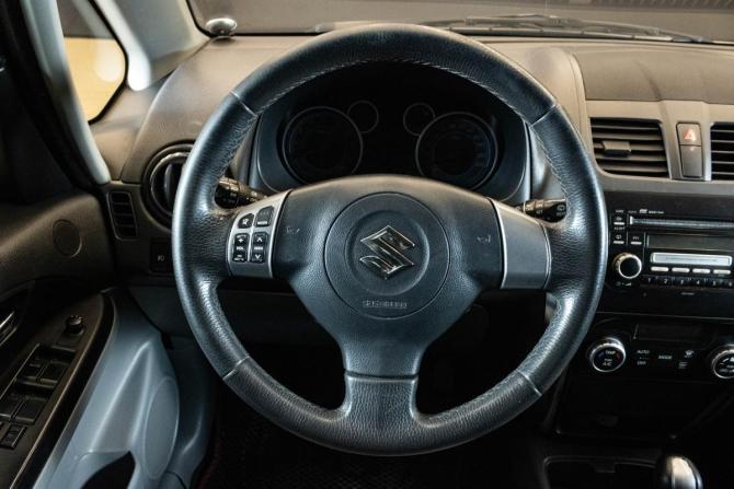 Suzuki SX4 I (Classic) Рестайлинг с пробегом 2011 года, цена 839 000 рублей, 133891 км, хэтчбек, Автокод Объявления