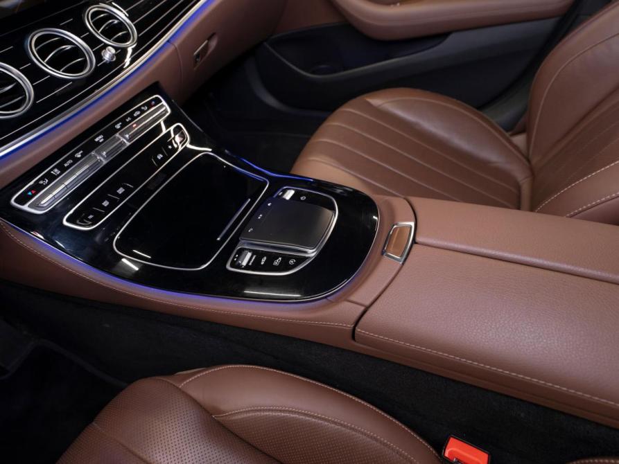 Mercedes-Benz E-Класс V (W213 S213 C238) Рестайлинг Москва  - изображение 17