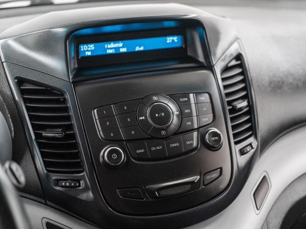 Chevrolet Orlando I с пробегом 2013 года, цена 849 000 рублей, 137503 км, компактвэн, Автокод Объявления
