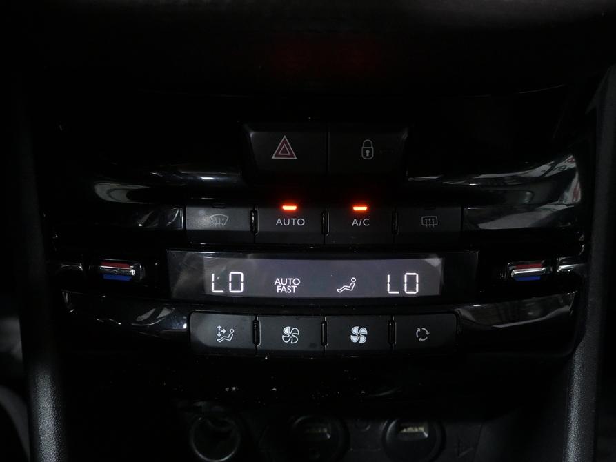 Peugeot 2008 I Москва  - изображение 13