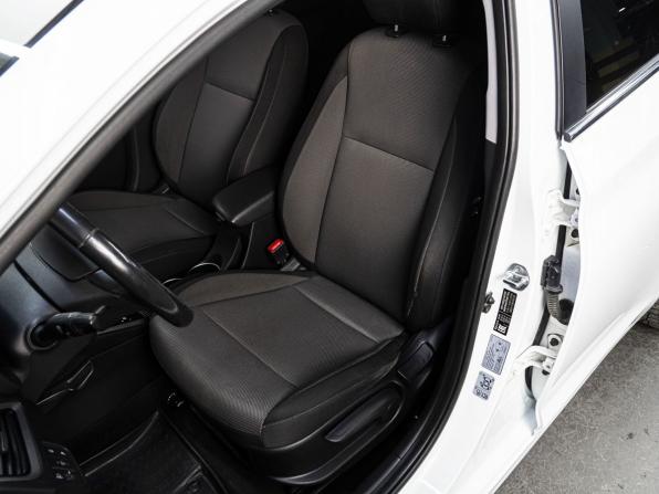 Hyundai Solaris II с пробегом 2018 года, цена 1 220 000 рублей, 195234 км, седан, Автокод Объявления