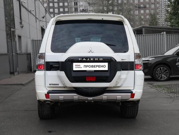 Mitsubishi Pajero IV Рестайлинг 2 с пробегом 2014 года, цена 2 360 000 рублей, 223508 км, внедорожник, Автокод Объявления