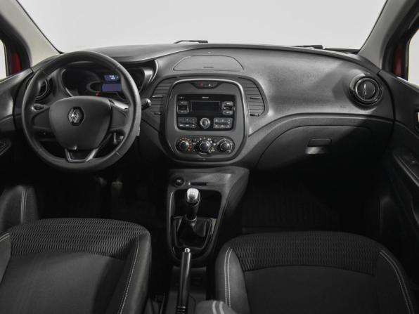 Renault Kaptur I с пробегом 2020 года, цена 1 950 000 рублей, 75465 км, внедорожник, Автокод Объявления