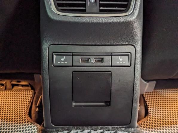 Skoda Octavia III (A7) Рестайлинг с пробегом 2019 года, цена 1 610 000 рублей, 207137 км, лифтбек, Автокод Объявления