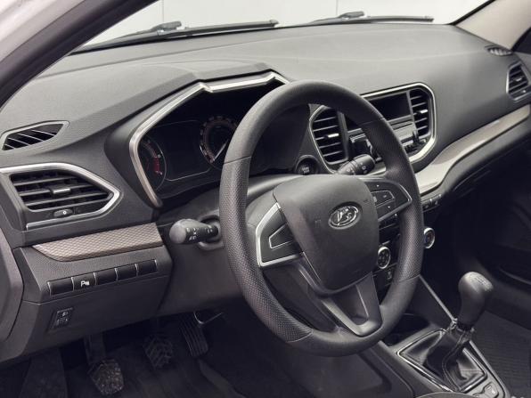 Lada (ВАЗ) Vesta I Рестайлинг (NG) с пробегом 2023 года, цена 1 399 000 рублей, 44558 км, седан, Автокод Объявления