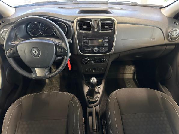 Renault Logan II с пробегом 2014 года, цена 680 000 рублей, 138000 км, седан, Автокод Объявления