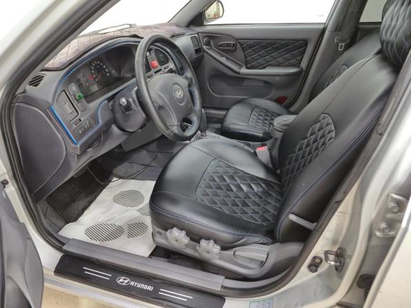 Hyundai Elantra III (XD2) Рестайлинг с пробегом 2005 года, цена 385 000 рублей, 311235 км, лифтбек, Автокод Объявления