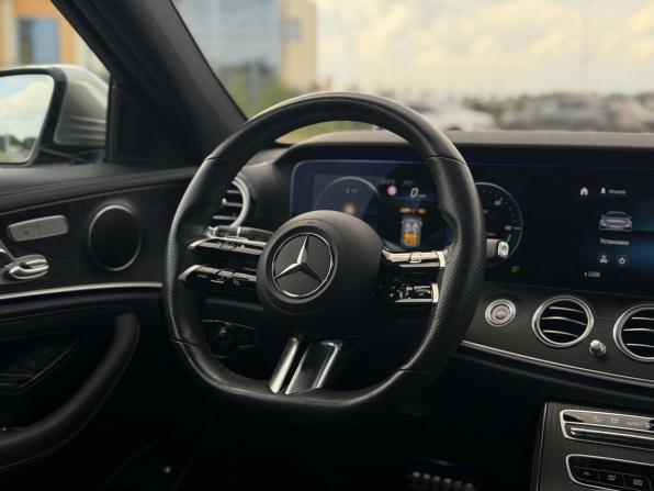 Mercedes-Benz E-Класс V (W213 S213 C238) Рестайлинг с пробегом 2021 года, цена 5 050 000 рублей, 56650 км, седан, Автокод Объявления