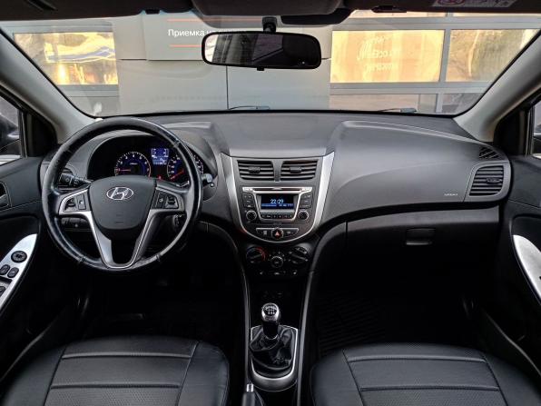 Hyundai Solaris I Рестайлинг с пробегом 2014 года, цена 979 000 рублей, 115500 км, седан, Автокод Объявления