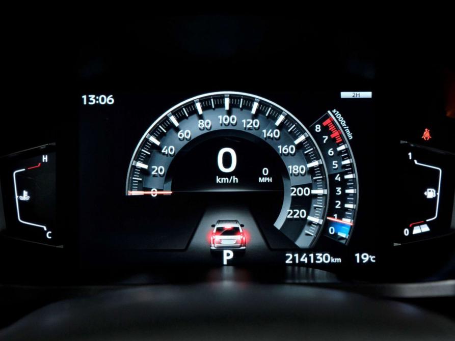 Mitsubishi Montero Sport III Рестайлинг Санкт-Петербург  - изображение 13