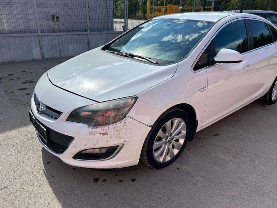 Opel Astra J Рестайлинг Сызрань  - изображение 9