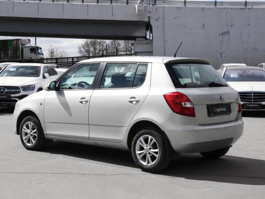 Skoda Fabia II Рестайлинг Москва  - изображение 7