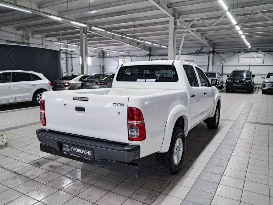 Toyota Hilux VII Рестайлинг Набережные Челны  - изображение 6