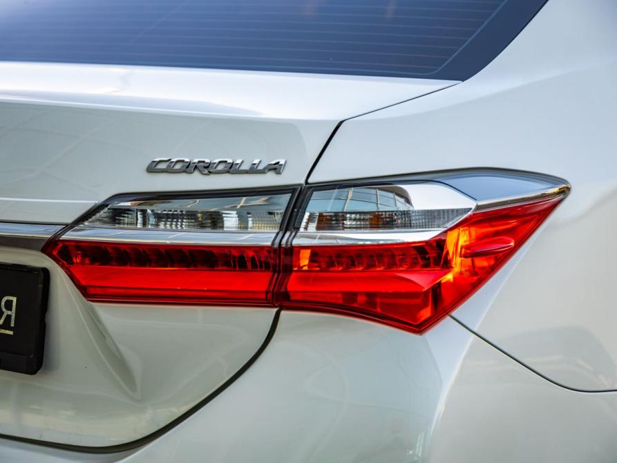 Toyota Corolla XI (E160 E170 E180) Рестайлинг 1 Волгоград  - изображение 13