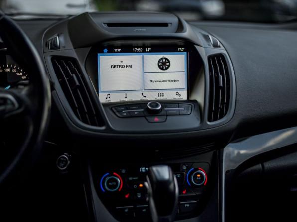 Ford Kuga II Рестайлинг с пробегом 2019 года, цена 1 505 000 рублей, 146680 км, внедорожник, Автокод Объявления