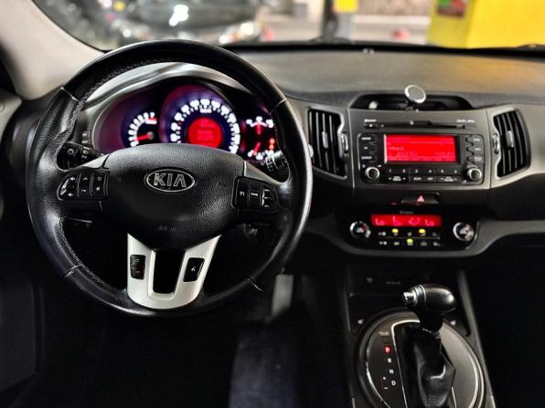 Kia Sportage III с пробегом 2013 года, цена 1 650 000 рублей, 97438 км, внедорожник, Автокод Объявления
