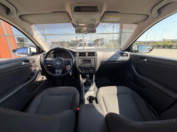 Volkswagen Jetta VI с пробегом 2014 года, цена 620 000 рублей, 271099 км, седан, Автокод Объявления