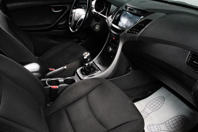 Hyundai Elantra V (MD) Рестайлинг с пробегом 2014 года, цена 979 000 рублей, 180000 км, седан, Автокод Объявления