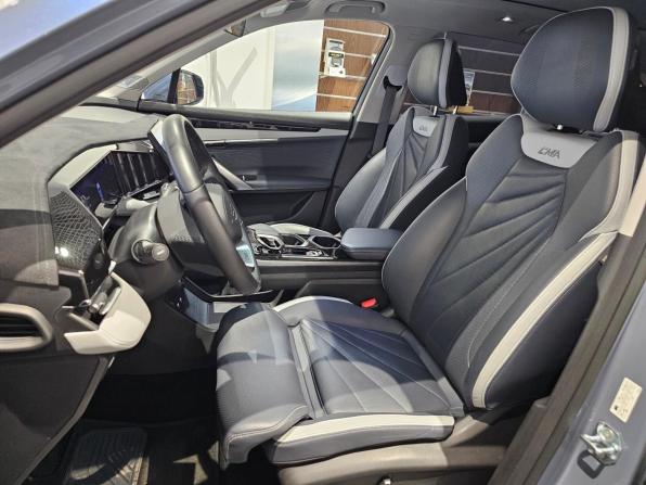 Geely Atlas II с пробегом 2023 года, цена 2 629 000 рублей, 44405 км, внедорожник, Автокод Объявления