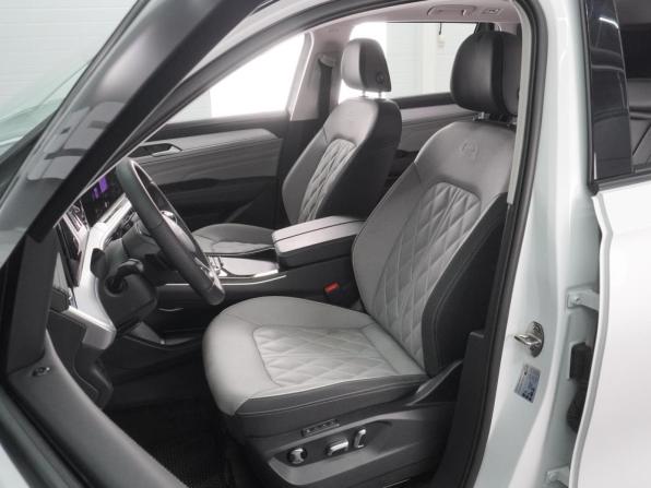Volkswagen Tavendor I с пробегом 2025 года, цена 5 459 000 рублей, 5015 км, внедорожник, Автокод Объявления