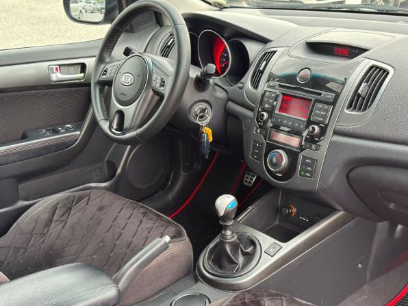 Kia Cerato II с пробегом 2010 года, цена 750 000 рублей, 178400 км, купе, Автокод Объявления