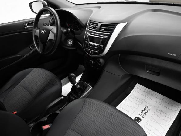 Hyundai Solaris I Рестайлинг с пробегом 2015 года, цена 860 000 рублей, 109403 км, седан, Автокод Объявления